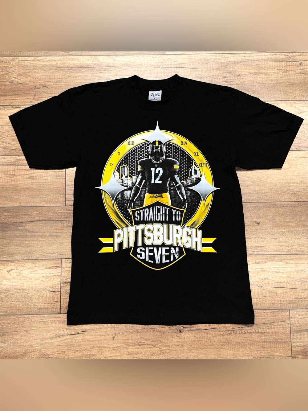 Pittsburgh Steelers NFL City Graphic Shaka Wear Super Max Heavy T Shirt Adult L